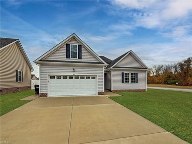 Beach Home For Sale in Elizabeth City, North Carolina