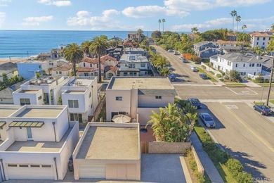 Beach Townhome/Townhouse For Sale in Encinitas, California