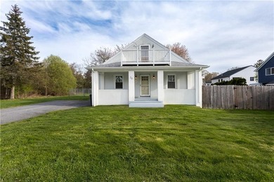 Beach Home For Sale in Warwick, Rhode Island