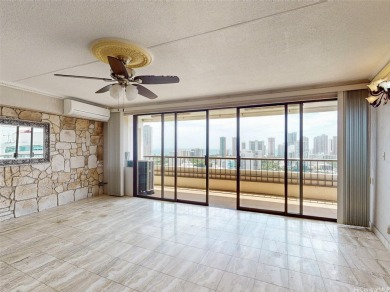 Beach Condo For Sale in Honolulu, Hawaii