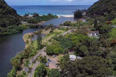 Beach Home For Sale in Haleiwa, Hawaii