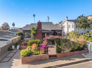 Beach Townhome/Townhouse For Sale in Laguna Beach, California