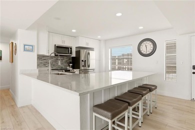 Beach Condo For Sale in Bonita Springs, Florida