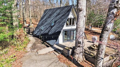 Beach Home For Sale in South Haven, Michigan