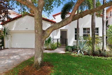 Beach Home Active Under Contract in Palm Beach Gardens, Florida