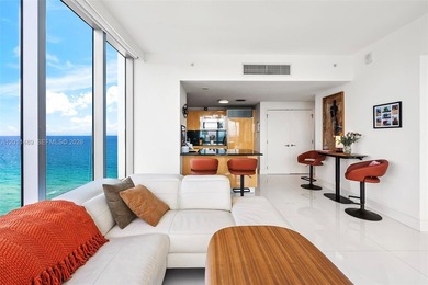 Beach Condo For Sale in Miami Beach, Florida
