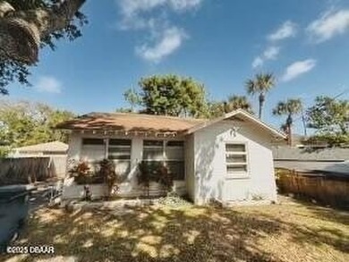 Beach Home For Sale in Daytona Beach, Florida