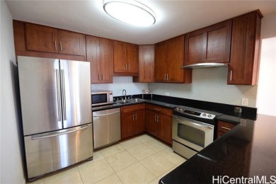 Beach Condo For Sale in Honolulu, Hawaii