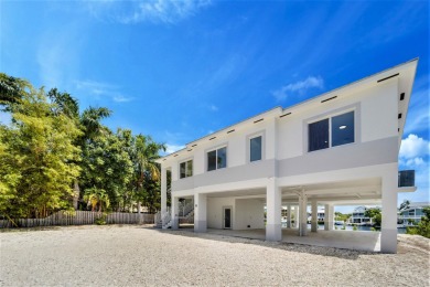 Beach Home For Sale in Key Largo, Florida