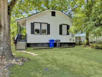 Beach Home Active Under Contract in North Charleston, South Carolina