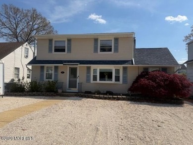 Beach Home Sale Pending in Brick, New Jersey