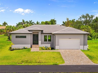 Beach Home For Sale in Punta Gorda, Florida