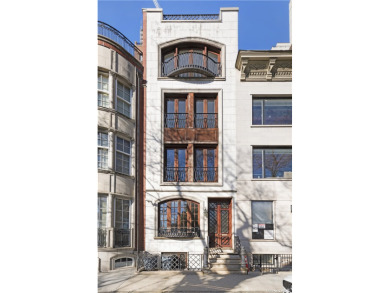 Beach Townhome/Townhouse Off Market in New York, New York