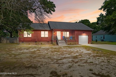 Beach Home For Sale in Oak Island, North Carolina