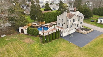 Beach Home For Sale in Tiverton, Rhode Island