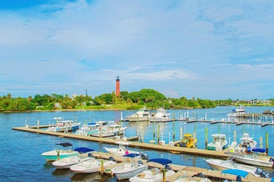 Beach Condo For Sale in Jupiter, Florida