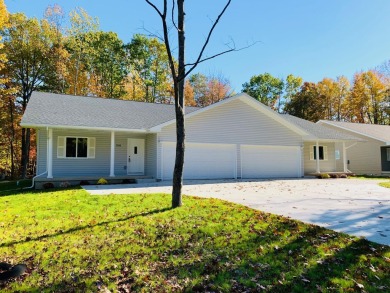 Beach Home For Sale in Michigan City, Indiana