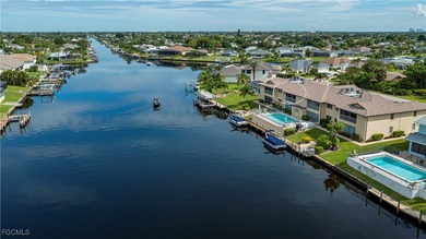 Beach Condo For Sale in Cape Coral, Florida