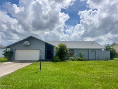 Beach Home For Sale in Fort Myers, Florida