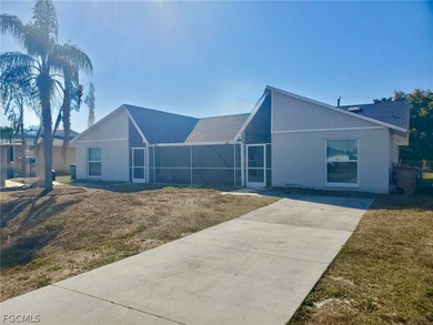 Beach Home Sale Pending in Cape Coral, Florida