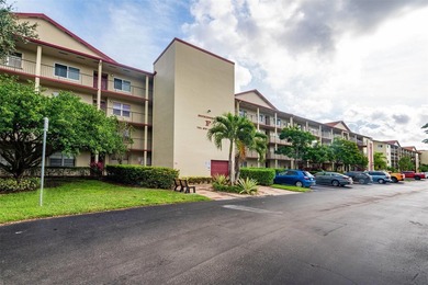 Beach Condo For Sale in Pembroke Pines, Florida