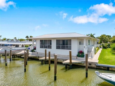 Beach Condo For Sale in Naples, Florida