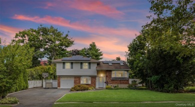 Beach Home Sale Pending in Kings Park, New York