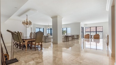 Beach Condo For Sale in Boca Raton, Florida