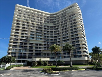 Beach Condo For Sale in Marco Island, Florida