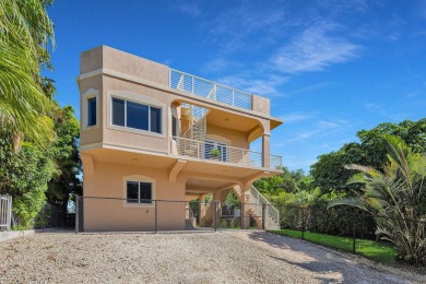 Beach Home For Sale in Key Largo, Florida