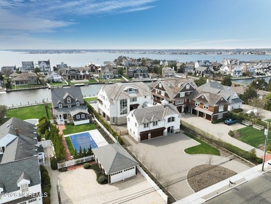 Beach Home For Sale in Mantoloking, New Jersey