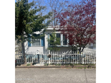 Beach Home For Sale in Brick, New Jersey