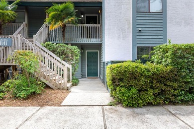 Beach Home For Sale in Mount Pleasant, South Carolina