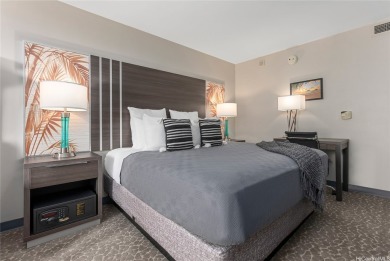 Beach Condo For Sale in Honolulu, Hawaii