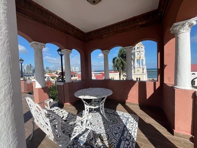 Beach Condo For Sale in Panama City, 