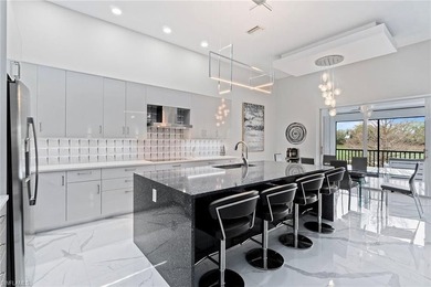 Beach Condo For Sale in Fort Myers, Florida