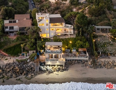 Beach Home For Sale in Malibu, California