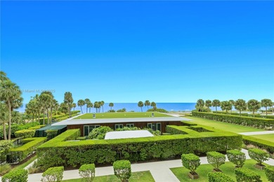 Beach Condo For Sale in Key Biscayne, Florida