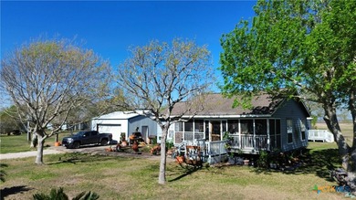 Beach Home For Sale in Austwell, Texas