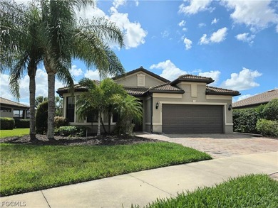 Beach Home For Sale in Fort Myers, Florida