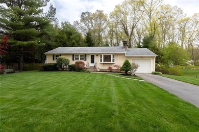 Beach Home Sale Pending in North Kingstown, Rhode Island