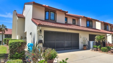 Beach Townhome/Townhouse For Sale in Daytona Beach, Florida