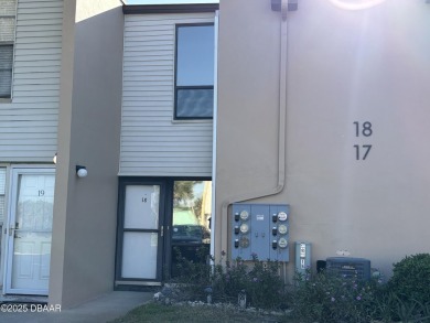 Beach Condo For Sale in Ormond Beach, Florida