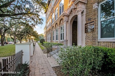 Beach Condo For Sale in Jacksonville, Florida