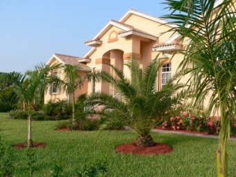 Walk To Beach, Water, Marriott, Upscale Luxury 3 br House - Beach Vacation Rentals in Marco Island, Florida on Beachhouse.com