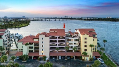 Beach Condo For Sale in Daytona Beach, Florida