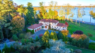 Beach Home For Sale in Mill Neck, New York