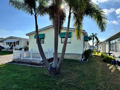 Beach Home For Sale in Bradenton, Florida