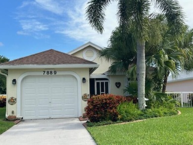 Beach Home For Sale in Delray Beach, Florida