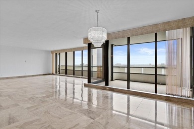 Beach Condo For Sale in North Palm Beach, Florida